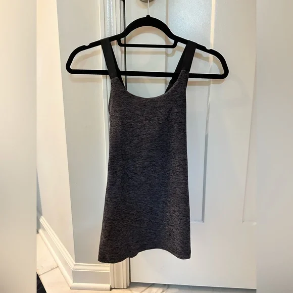 Beyond Yoga tank - Picture 1 of 2